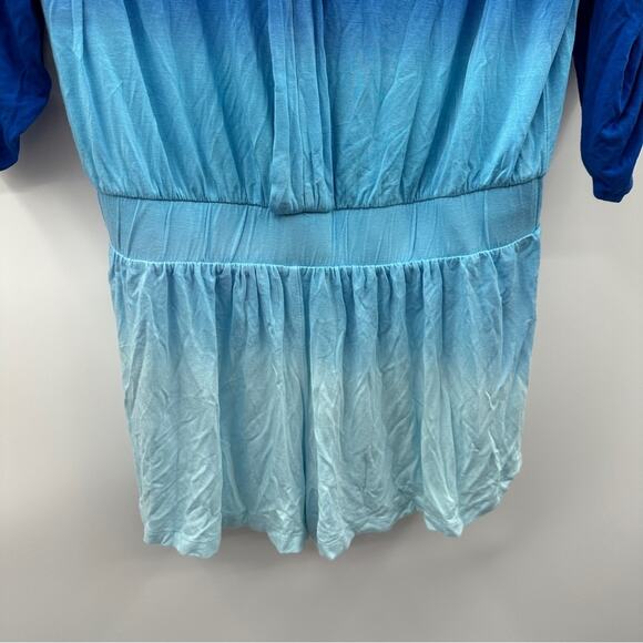 Young, Fabulous & Broke Blue Ombre 3/4 Roll Tab Sleeve Romper Size‎ M - Picture 3 of 13